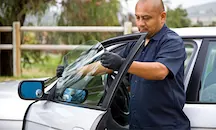 Side window auto glass service